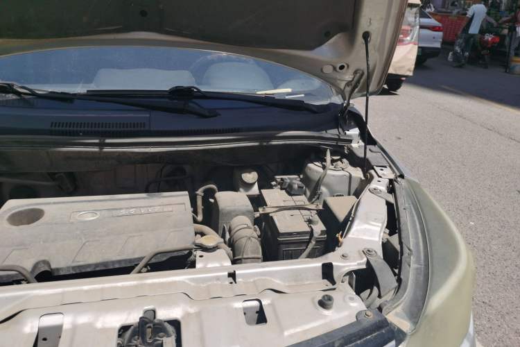Used Great Wall M4 2012 1.5L Manual Luxury Version Engine Bay Left