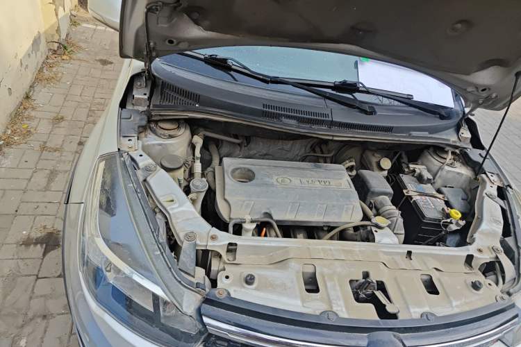 Used Great Wall M4 2012 1.5L Manual Luxury Version Engine Bay Right