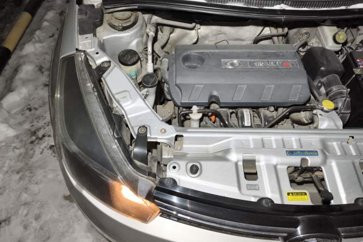 Used Great Wall M4 2012 1.5L Manual Luxury Version Engine Bay Right