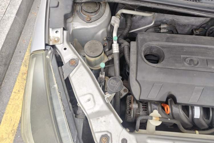 Used Great Wall M4 2012 1.5L Manual Comfort Version Engine Bay Right