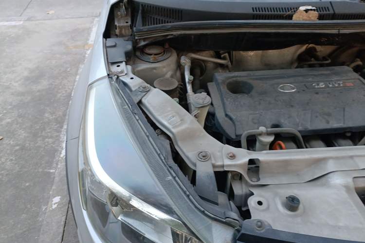 Used Great Wall M4 2012 1.5L Manual Comfort Version Engine Bay Right