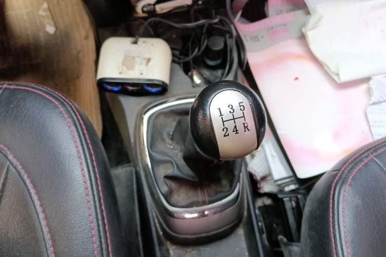 Used Great Wall M4 2012 1.5L Manual Luxury Version Gear Lever