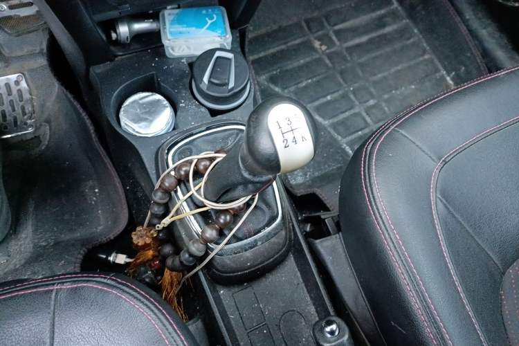 Used Great Wall M4 2012 1.5L Manual Comfort Version Gear Lever