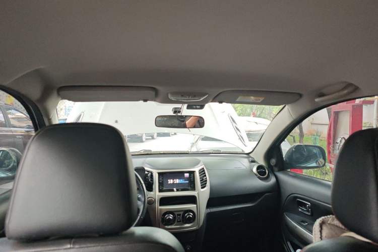 Used Great Wall M4 2012 1.5L Manual Luxury Version Headliner