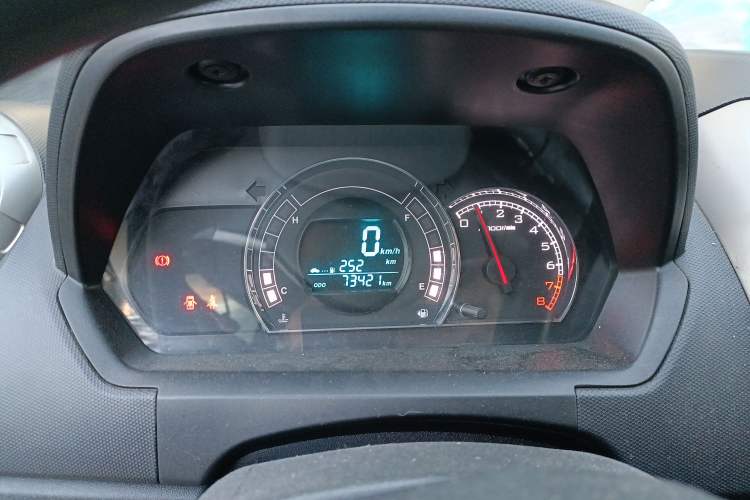 Used Great Wall M4 2012 1.5L Manual Comfort Version Instrument Cluster