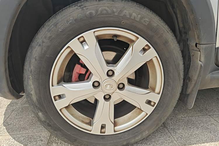 Used Great Wall M4 2012 1.5L Manual Comfort Version Left Front Wheel Hub