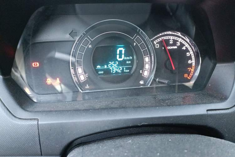 Used Great Wall M4 2012 1.5L Manual Comfort Version Odometer Close Up