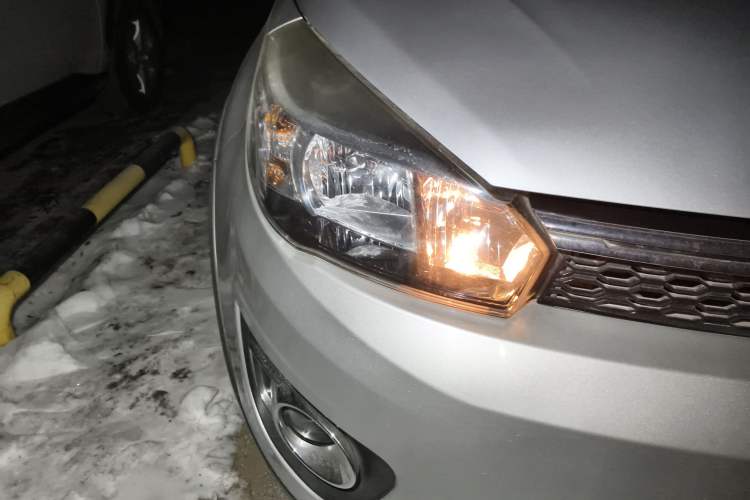Used Great Wall M4 2012 1.5L Manual Luxury Version Right Front Headlight