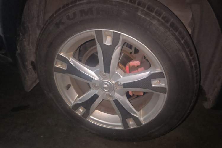 Used Great Wall M4 2012 1.5L Manual Luxury Version Right Front Wheel Hub