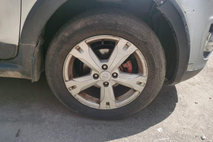 Used Great Wall M4 2012 1.5L Manual Luxury Version Right Front Wheel Hub