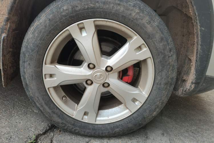 Used Great Wall M4 2012 1.5L Manual Luxury Version Right Front Wheel Hub