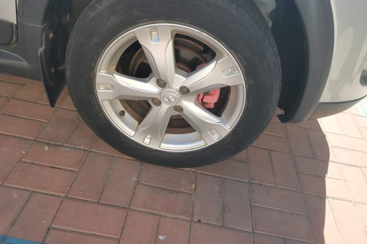Used Great Wall M4 2012 1.5L Manual Comfort Version Right Front Wheel Hub