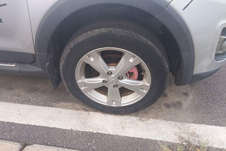 Used Great Wall M4 2012 1.5L Manual Comfort Version Right Front Wheel Hub