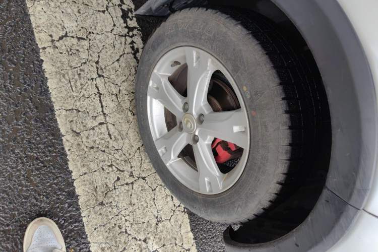 Used Great Wall M4 2012 1.5L Manual Comfort Version Right Front Wheel Hub