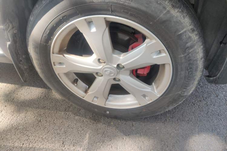 Used Great Wall M4 2012 1.5L Manual Comfort Version Right Front Wheel Hub