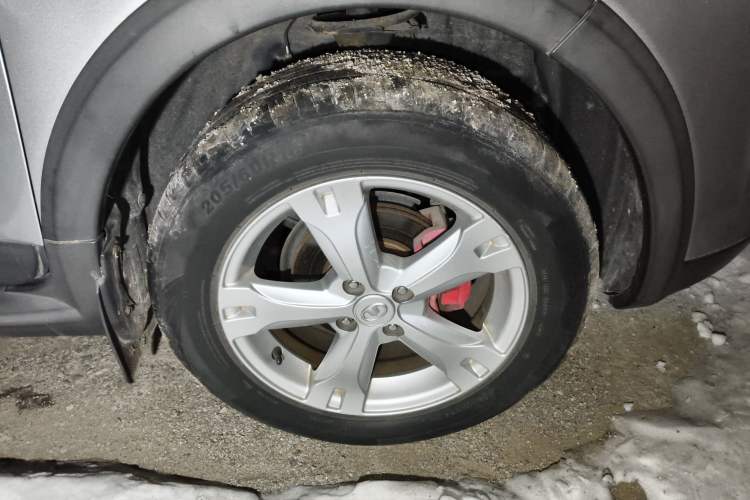 Used Great Wall M4 2012 1.5L Manual Luxury Version Right Front Wheel Hub