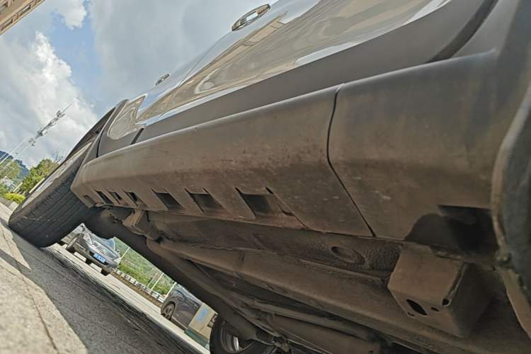 Used Great Wall M4 2012 1.5L Manual Comfort Version Right Side Sill