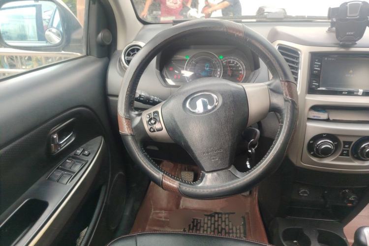 Used Great Wall M4 2012 1.5L Manual Luxury Version Steering Wheel