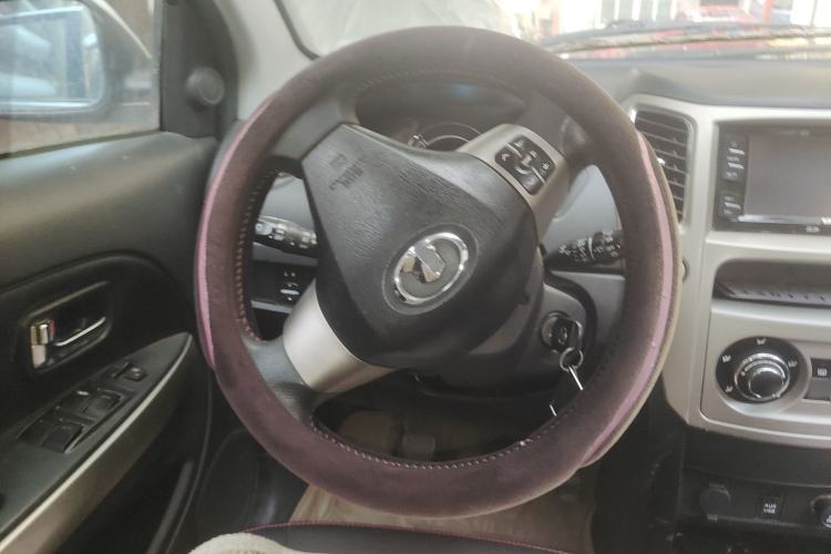 Used Great Wall M4 2012 1.5L Manual Luxury Version Steering Wheel