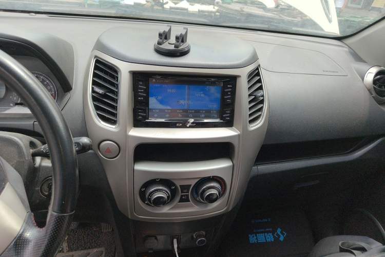 Used Great Wall M4 2012 1.5L Manual Luxury Version Audio And AC Panel