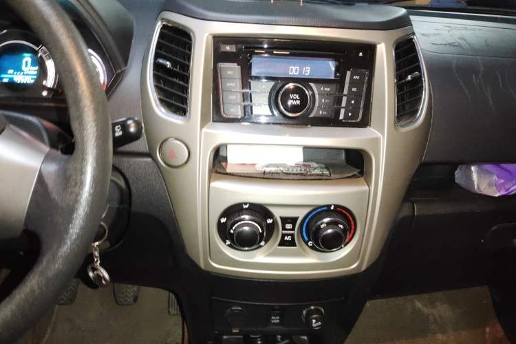 Used Great Wall M4 2012 1.5L Manual Comfort Version Audio And AC Panel
