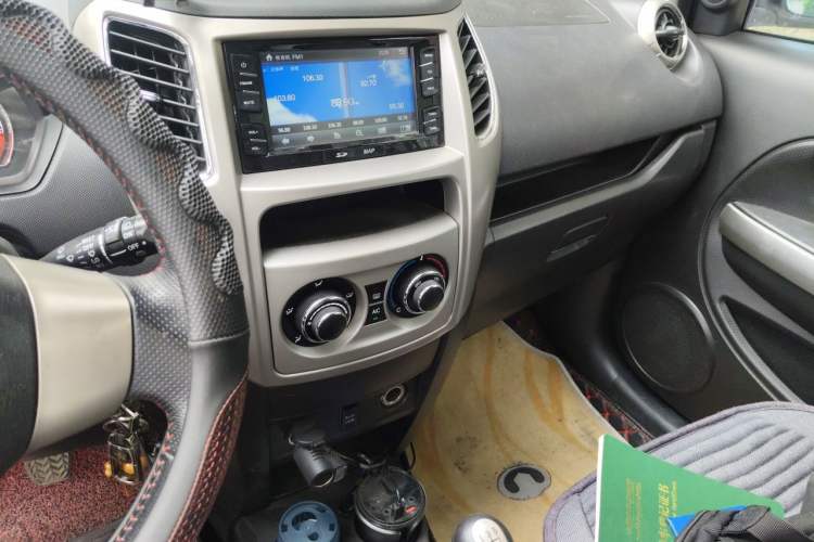 Used Great Wall M4 2012 1.5L Manual Luxury Version Audio And AC Panel