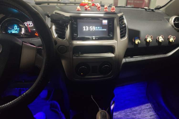 Used Great Wall M4 2012 1.5L Manual Elite Edition Audio And AC Panel