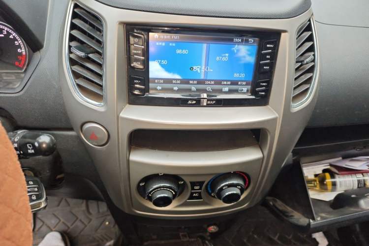 Used Great Wall M4 2012 1.5L Manual Luxury Version Audio And AC Panel