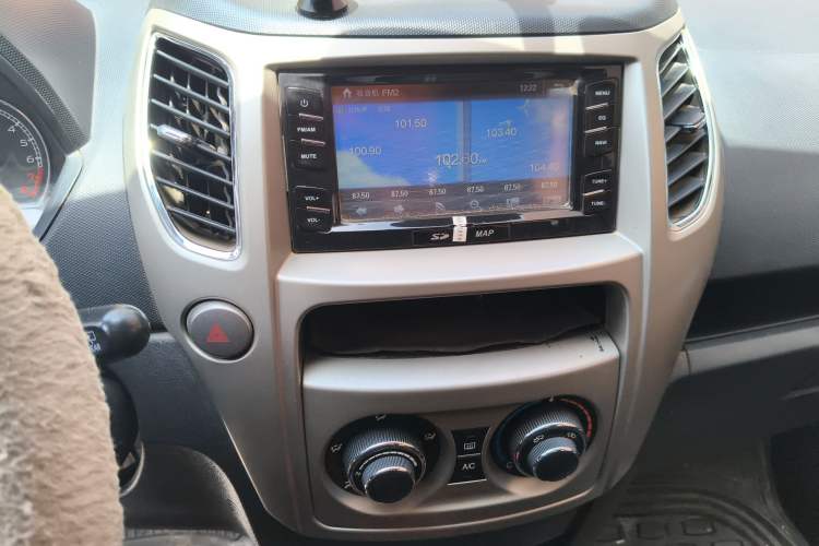 Used Great Wall M4 2012 1.5L Manual Luxury Version Audio And AC Panel