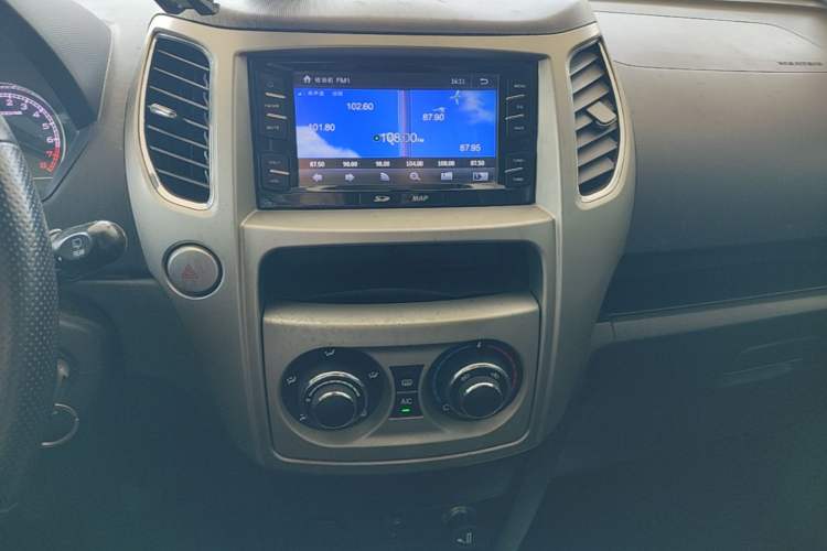 Used Great Wall M4 2012 1.5L Manual Luxury Version Audio And AC Panel