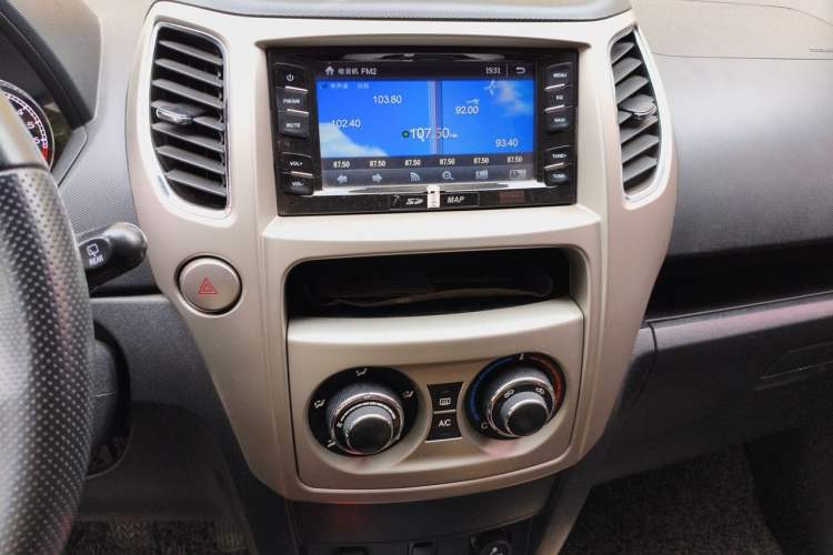 Used Great Wall M4 2012 1.5L Manual Luxury Version Audio And AC Panel