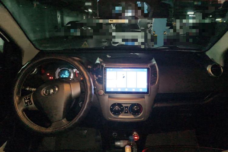 Used Great Wall M4 2012 1.5L Manual Comfort Version Center Console