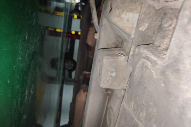 Used Great Wall M4 2012 1.5L Manual Luxury Version Chassis Front Left