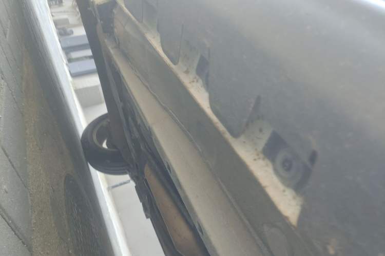 Used Great Wall M4 2012 1.5L Manual Elite Edition Chassis Front Right