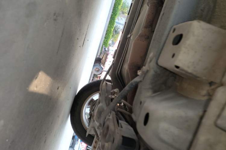 Used Great Wall M4 2012 1.5L Manual Comfort Version Chassis Front Right