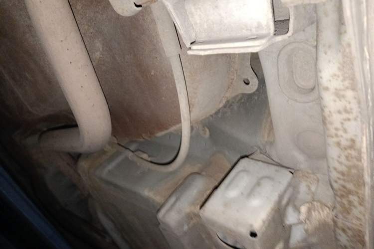 Used Great Wall M4 2012 1.5L Manual Comfort Version Chassis Rear Right