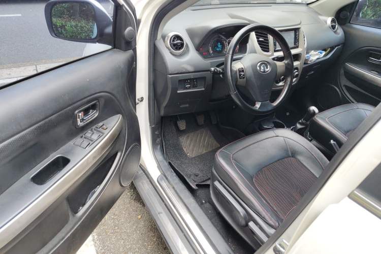 Used Great Wall M4 2012 1.5L Manual Luxury Version Driver Seat