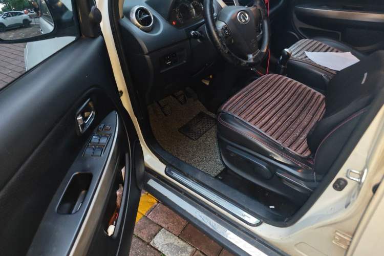 Used Great Wall M4 2012 1.5L Manual Luxury Version Driver Seat