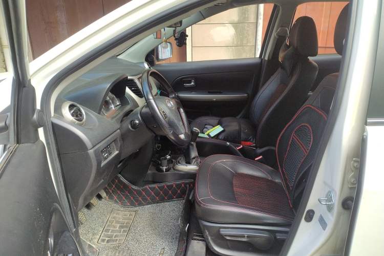 Used Great Wall M4 2012 1.5L Manual Luxury Version Driver Seat
