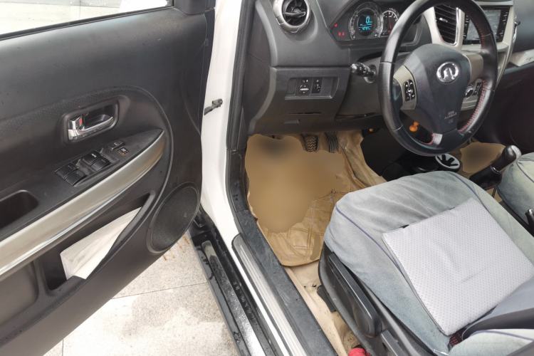 Used Great Wall M4 2012 1.5L Manual Luxury Version Driver Seat