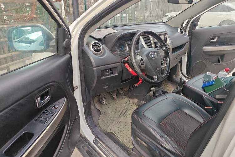 Used Great Wall M4 2012 1.5L Manual Luxury Version Driver Seat