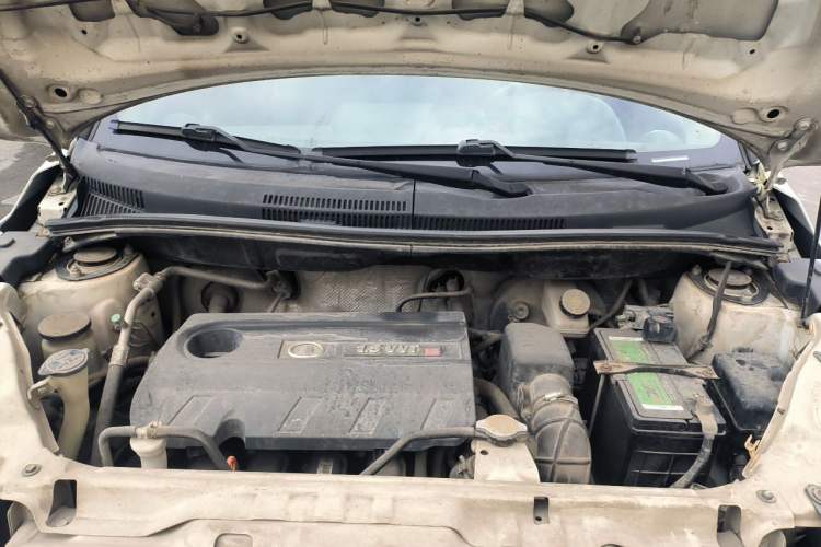 Used Great Wall M4 2012 1.5L Manual Luxury Version Engine Bay