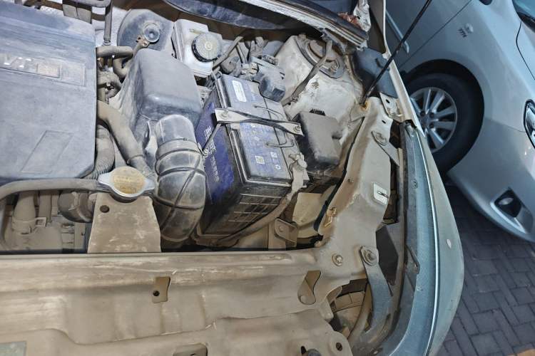 Used Great Wall M4 2012 1.5L Manual Luxury Version Engine Bay Left