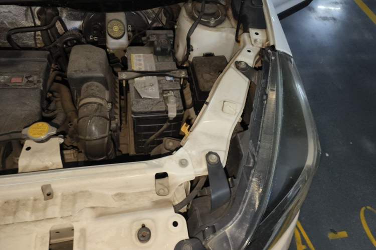 Used Great Wall M4 2012 1.5L Manual Luxury Version Engine Bay Left