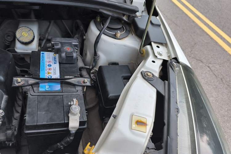 Used Great Wall M4 2012 1.5L Manual Comfort Version Engine Bay Left