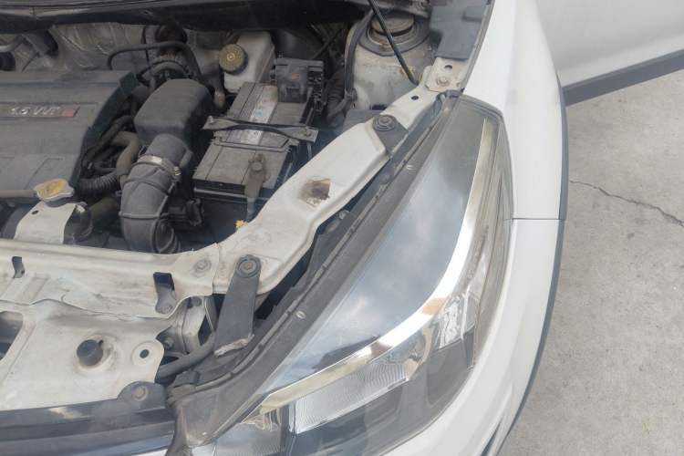Used Great Wall M4 2012 1.5L Manual Luxury Version Engine Bay Left