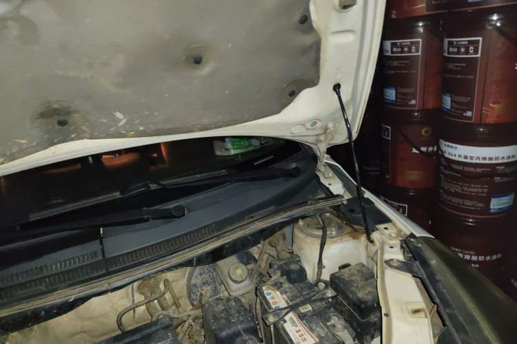 Used Great Wall M4 2012 1.5L Manual Luxury Version Engine Bay Left