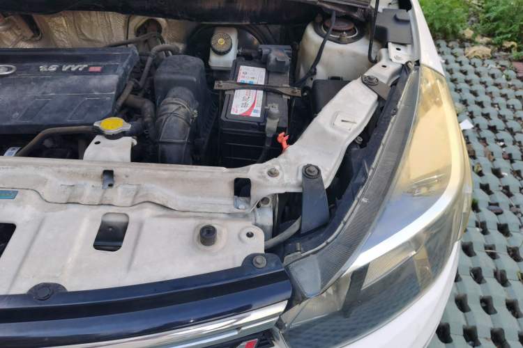 Used Great Wall M4 2012 1.5L Manual Luxury Version Engine Bay Left