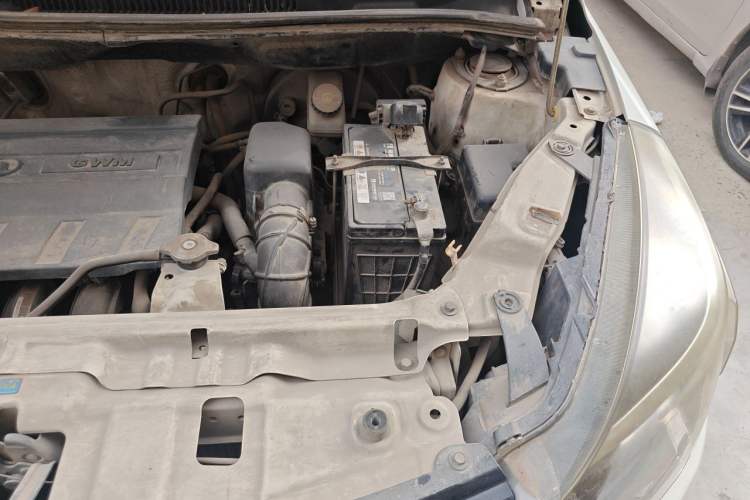 Used Great Wall M4 2012 1.5L Manual Luxury Version Engine Bay Left