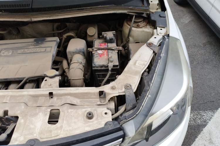 Used Great Wall M4 2012 1.5L Manual Luxury Version Engine Bay Left
